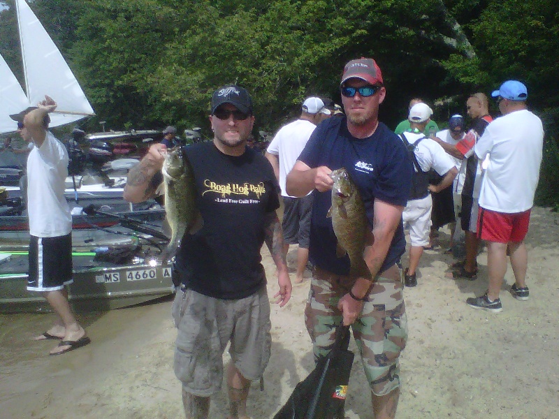 8/19/12 - Mashpee-Wakeby My Keeper Largemouth